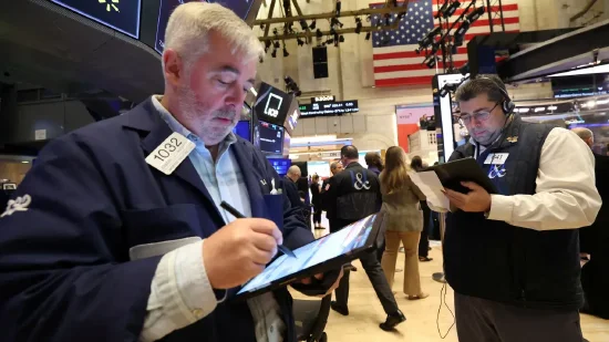 配资在线导航官网 早盘：美股涨跌不一 道指下跌160点